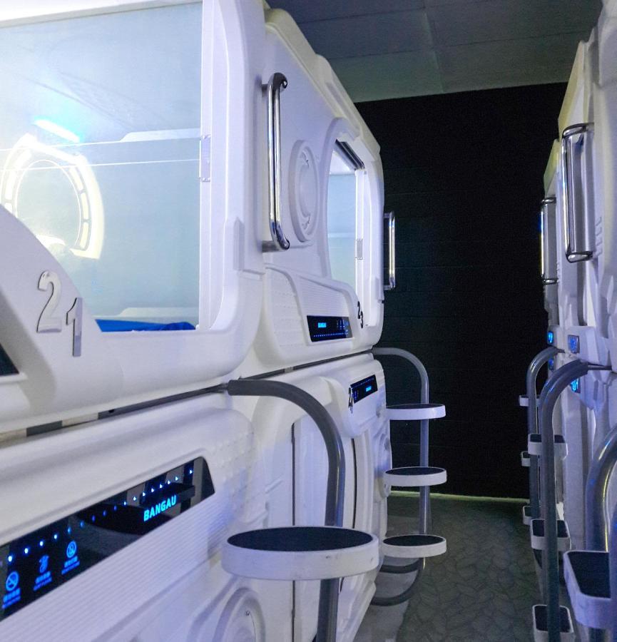 Bangau - Short Term Rest Area Capsule Capsule hotel